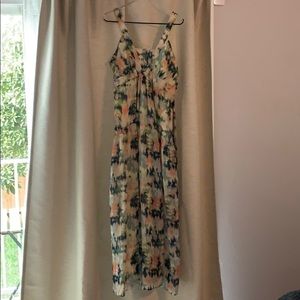 Jessica Simpson maternity dress